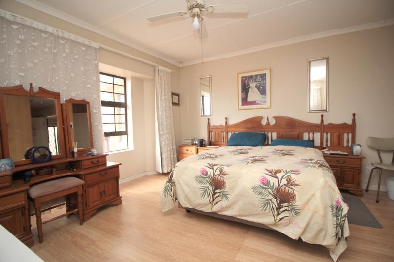 3 Bedroom Property for Sale in Reebok Western Cape